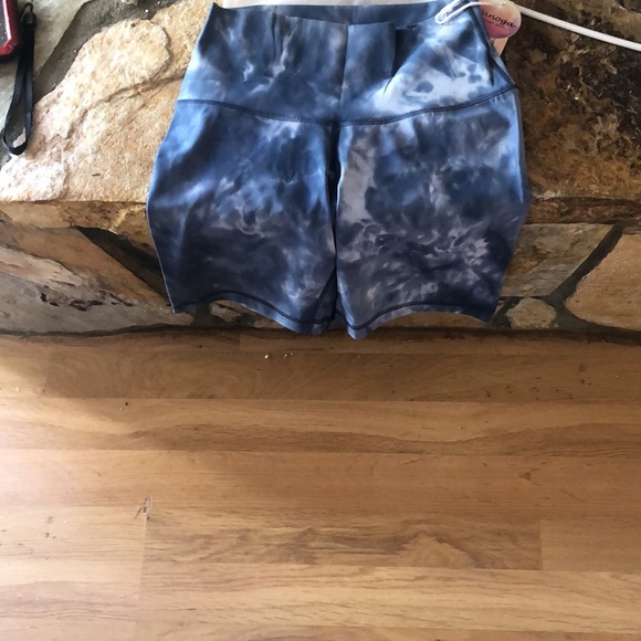 YUNOGA - Picture 4 of 5